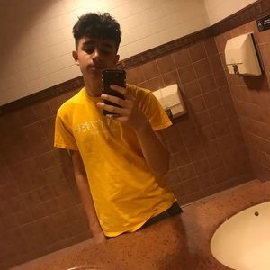 Meet your Posher, Antony